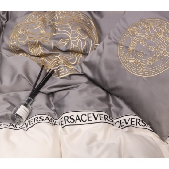 VERSACE Versace bedding 2022SS new limited first come first served VERSACE Versace bedding 2022SS new limited first come first served