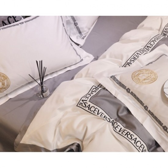 VERSACE Versace bedding 2022SS new limited first come first served VERSACE Versace bedding 2022SS new limited first come first served
