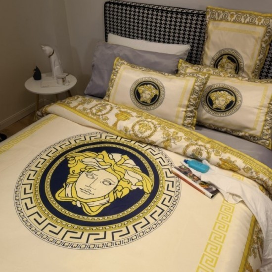 VERSACE Versace bedding 2022SS sale first come first serve VERSACE Versace bedding 2022SS sale first come first serve