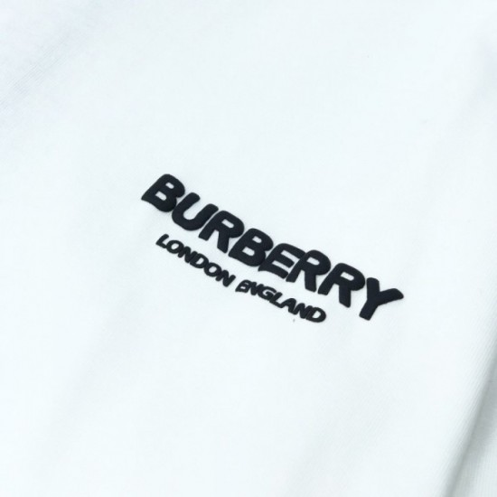 2022 AW Long Sleeve T-Shirts New And Fashionable BURBERRY Burberry 2022 AW Long Sleeve T-Shirts New And Fashionable BURBERRY Burberry