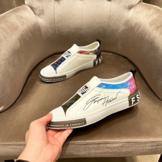 ARMANI For those who want a classic 2022SS casual shoes ARMANI For those who want a classic 2022SS casual shoes