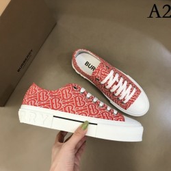 BURBERRY New product ☆ Inevitably sold out 2022SS Casual shoes