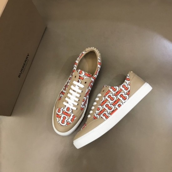 BURBERRY Burberry super rare difficult to obtain 2022SS casual shoes BURBERRY Burberry super rare difficult to obtain 2022SS casual shoes