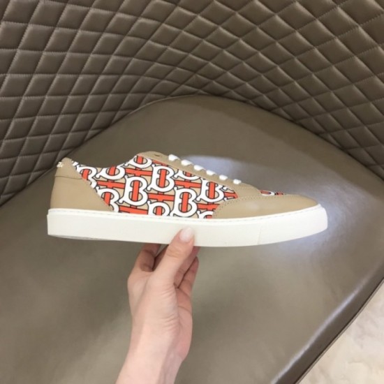 BURBERRY Burberry super rare difficult to obtain 2022SS casual shoes BURBERRY Burberry super rare difficult to obtain 2022SS casual shoes