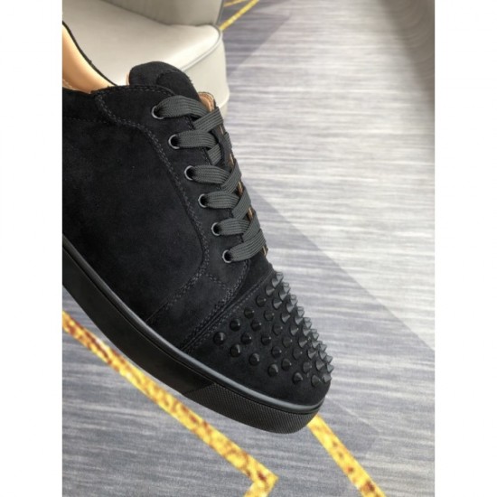This year's fashion CHRISTIAN LOUBOUTIN Christian Louboutin 2022AW casual shoes This year's fashion CHRISTIAN LOUBOUTIN Christian Louboutin 2022AW casual shoes