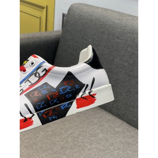 2022SS Men's casual shoes DOLCE & GABBANA DOLCE & Gabbana soaring in popularity 2022SS Men's casual shoes DOLCE & GABBANA DOLCE & Gabbana soaring in popularity