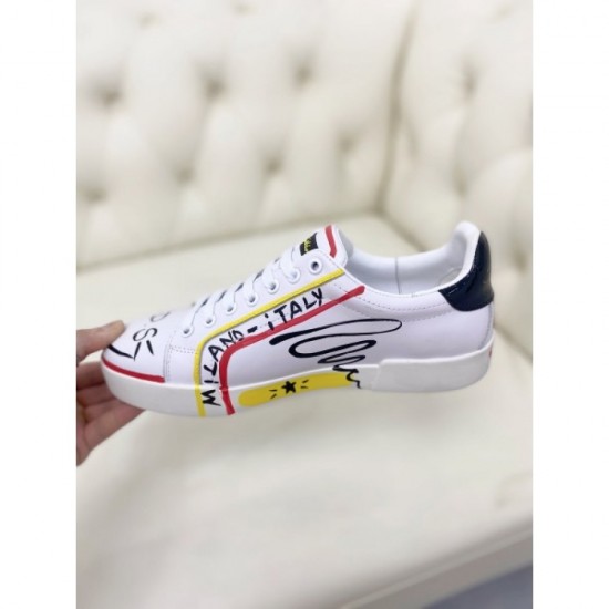 Magazine publication DOLCE & GABBANA Dolce & Gabbana 2022AW casual shoes Magazine publication DOLCE & GABBANA Dolce & Gabbana 2022AW casual shoes
