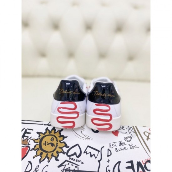 Magazine publication DOLCE & GABBANA Dolce & Gabbana 2022AW casual shoes Magazine publication DOLCE & GABBANA Dolce & Gabbana 2022AW casual shoes