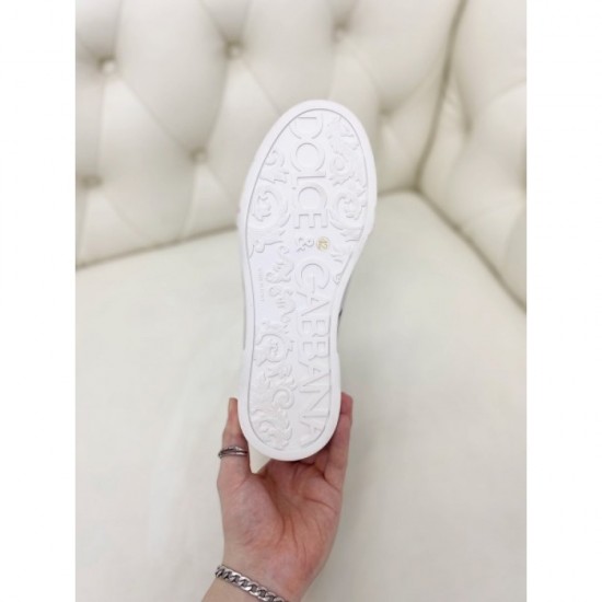 Magazine publication DOLCE & GABBANA Dolce & Gabbana 2022AW casual shoes Magazine publication DOLCE & GABBANA Dolce & Gabbana 2022AW casual shoes