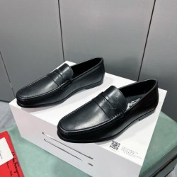 2022SS Men's casual shoes FERRAGAMO Salvatore Ferragamo gained outstanding popularity