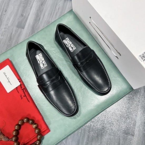 2022SS Men's casual shoes FERRAGAMO Salvatore Ferragamo gained outstanding popularity 2022SS Men's casual shoes FERRAGAMO Salvatore Ferragamo gained outstanding popularity