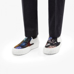 Special new men's casual shoes FENDI FENDI Get at the new sale price