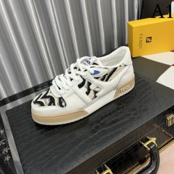 Hot selling! Men's casual shoes FENDI FENDI rare! Limited to stores