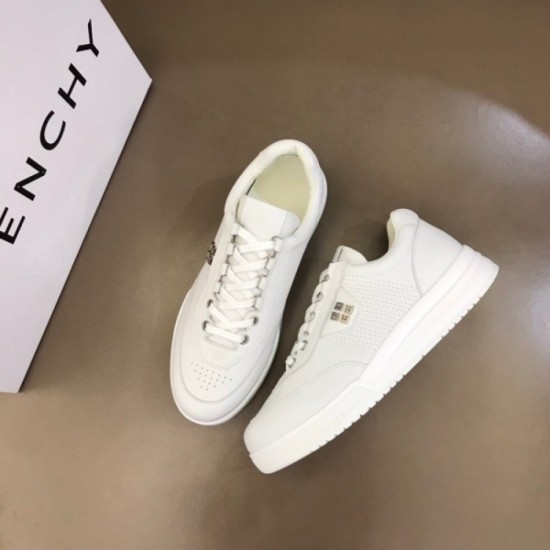 GIVENCHY Givenchy Spring / Summer essentials 2022SS Casual shoes GIVENCHY Givenchy Spring / Summer essentials 2022SS Casual shoes