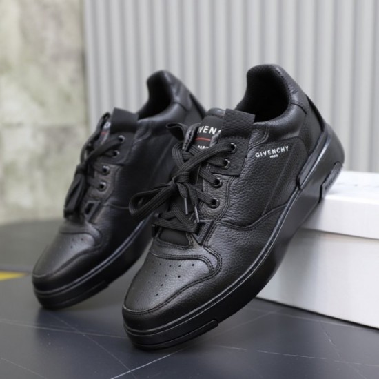 GIVENCHY 2022SS casual shoes to liven up the summer mood GIVENCHY 2022SS casual shoes to liven up the summer mood