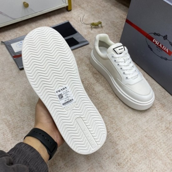 Beauty products! Men's casual shoes PRADA Prada is a big trend in the spring and summer season Beauty products! Men's casual shoes PRADA Prada is a big trend in the spring and summer season