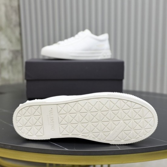 Popular boiling VALENTINO Valentino 2022AW casual shoes Popular boiling VALENTINO Valentino 2022AW casual shoes