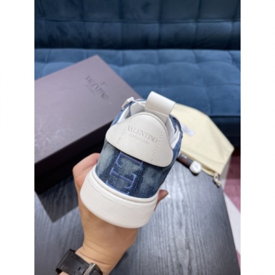 Gift OK VALENTINO Valentino 2022AW casual shoes Gift OK VALENTINO Valentino 2022AW casual shoes