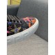 Sold out soon Men's casual shoes VERSACE Versace This year's trend color Sold out soon Men's casual shoes VERSACE Versace This year's trend color