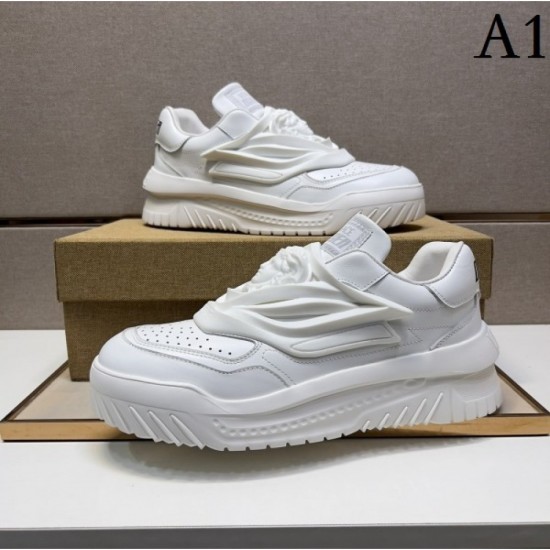 High utilization VERSACE Versace 2022AW casual shoes High utilization VERSACE Versace 2022AW casual shoes