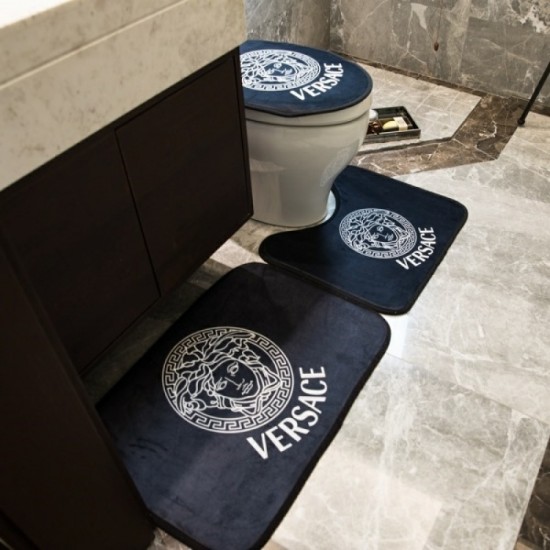 VERSACE Versace bath and toilet 3-piece set 2022SS with charm VERSACE Versace bath and toilet 3-piece set 2022SS with charm