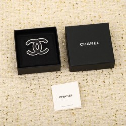 Cute sold out sure popular CHANEL Chanel 2022AW brooch