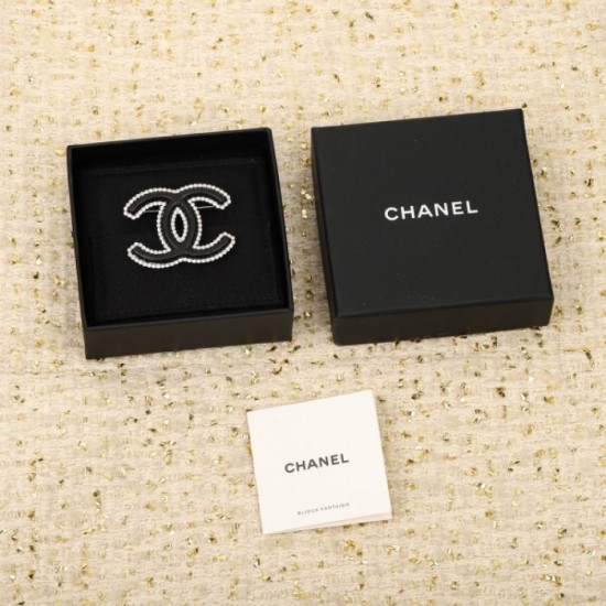 Cute sold out sure popular CHANEL Chanel 2022AW brooch Cute sold out sure popular CHANEL Chanel 2022AW brooch