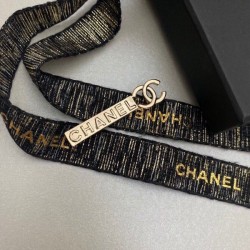 The new CHANEL Chanel 2022AW brooch that has gained tremendous popularity