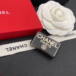 CHANEL Chanel 2022AW brooch with high fashion sensitivity
