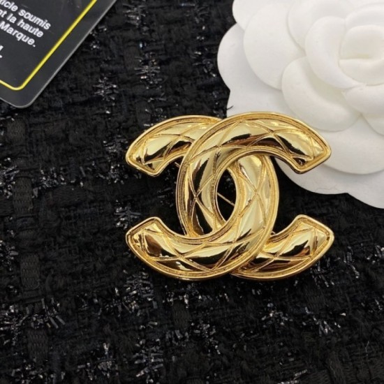 CHANEL Chanel 2022AW brooch with a strong presence every season CHANEL Chanel 2022AW brooch with a strong presence every season