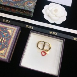 This autumn is decided DIOR Dior 2022AW brooch
