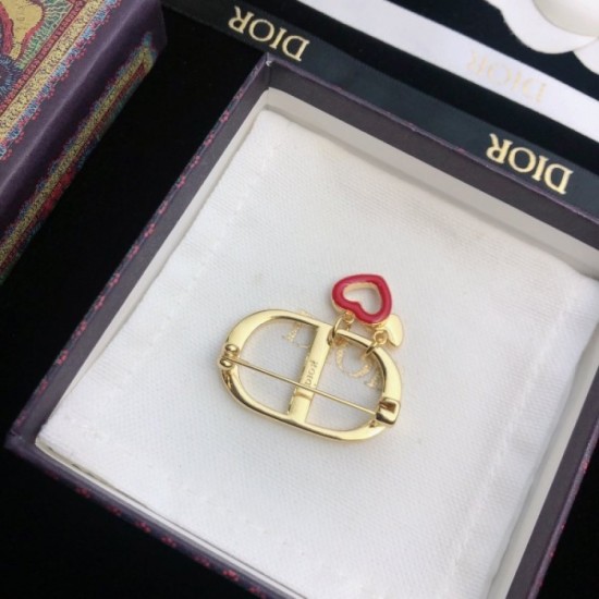 This autumn is decided DIOR Dior 2022AW brooch This autumn is decided DIOR Dior 2022AW brooch