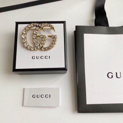 A must-have item for autumn GUCCI Gucci 2022AW brooch