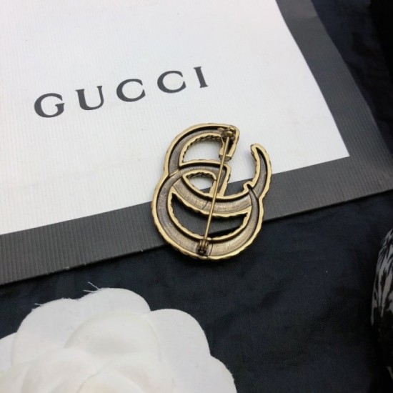 New limited very beautiful color GUCCI Gucci 2022AW brooch New limited very beautiful color GUCCI Gucci 2022AW brooch