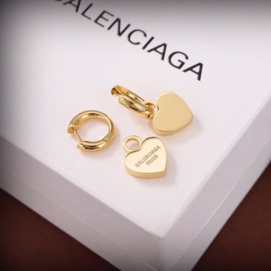 Popular original 2022 BALENCIAGA Balenciaga earrings Popular original 2022 BALENCIAGA Balenciaga earrings