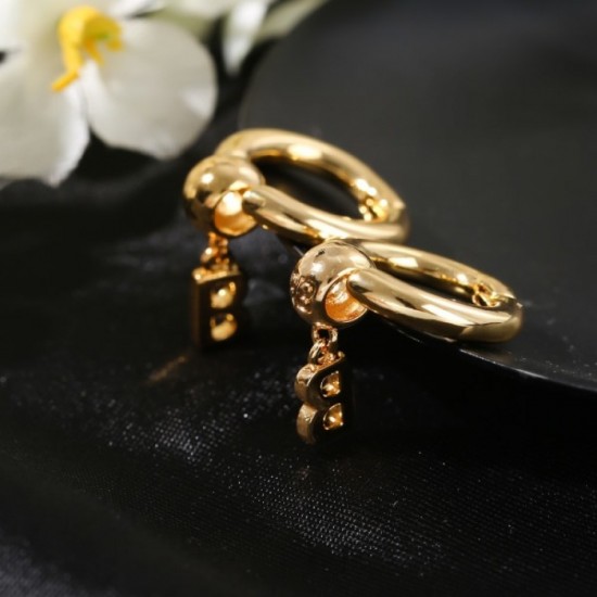 I definitely want this summer 2022 BALENCIAGA Balenciaga earrings I definitely want this summer 2022 BALENCIAGA Balenciaga earrings