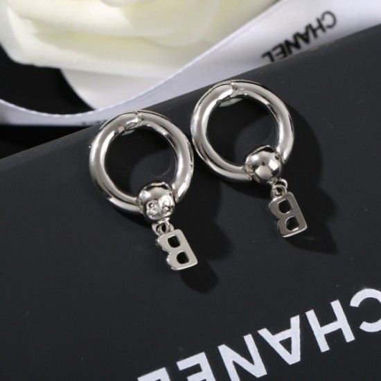 I definitely want this summer 2022 BALENCIAGA Balenciaga earrings I definitely want this summer 2022 BALENCIAGA Balenciaga earrings