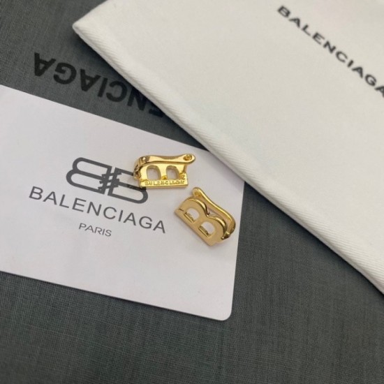 Reliable and reliable transaction 2022 BALENCIAGA Balenciaga earrings Reliable and reliable transaction 2022 BALENCIAGA Balenciaga earrings