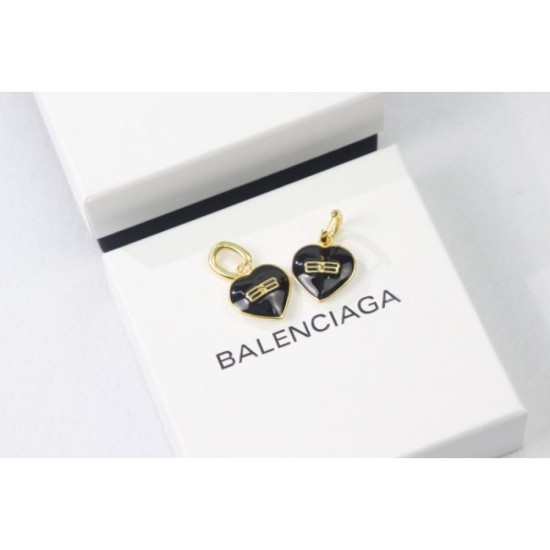 Easy to wear color BALENCIAGA Balenciaga 2022AW earrings Easy to wear color BALENCIAGA Balenciaga 2022AW earrings