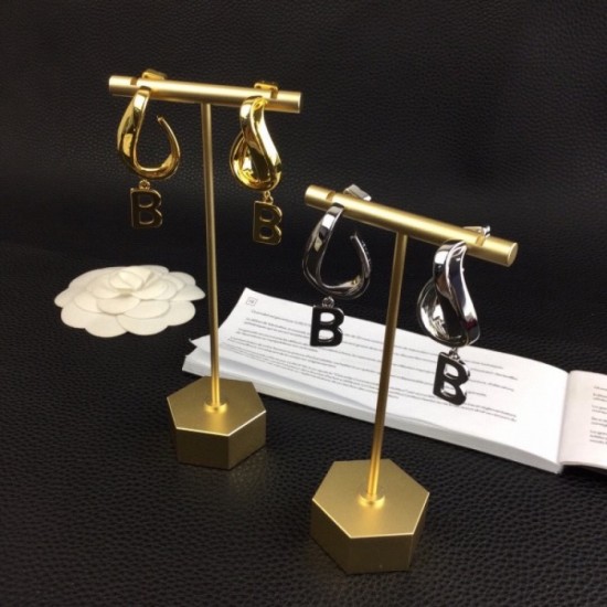 Overseas limited new BALENCIAGA Balenciaga 2022AW earrings Overseas limited new BALENCIAGA Balenciaga 2022AW earrings