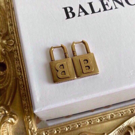 Seasonal item BALENCIAGA Balenciaga 2022AW earrings Seasonal item BALENCIAGA Balenciaga 2022AW earrings