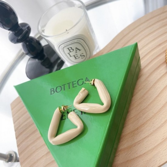 Featured summer new 2022 BOTTEGA VENETA Bottega Veneta earrings Featured summer new 2022 BOTTEGA VENETA Bottega Veneta earrings