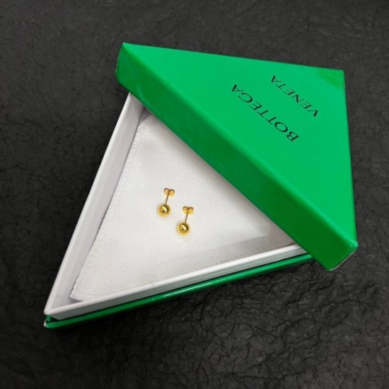Sold out required 2022 BOTTEGA VENETA Bottega Veneta earrings Sold out required 2022 BOTTEGA VENETA Bottega Veneta earrings