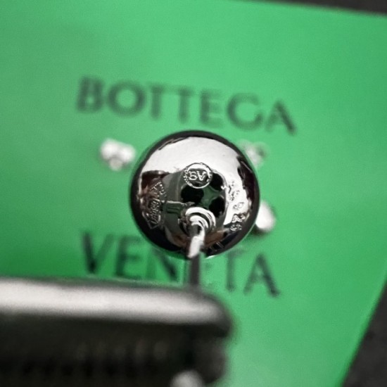 Sold out required 2022 BOTTEGA VENETA Bottega Veneta earrings Sold out required 2022 BOTTEGA VENETA Bottega Veneta earrings