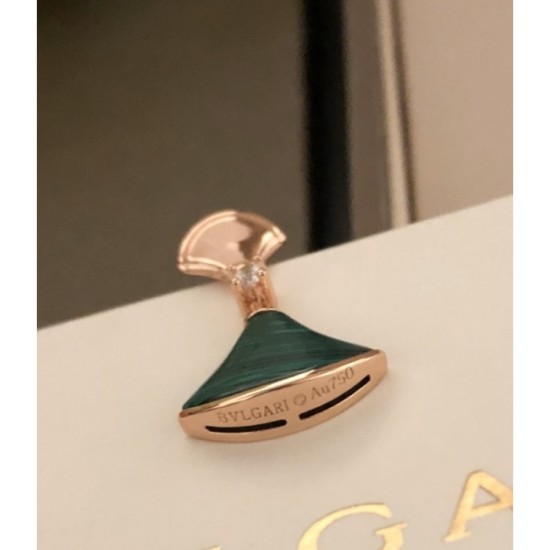 New limited gorgeous cute 2022 BVLGARI Bvlgari earrings New limited gorgeous cute 2022 BVLGARI Bvlgari earrings