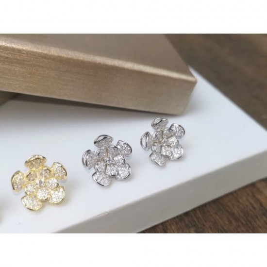 Very rare color 2022 BVLGARI Bvlgari earrings Very rare color 2022 BVLGARI Bvlgari earrings