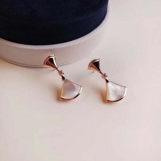 Sale First come, first served 2022 BVLGARI Bvlgari earrings Sale First come, first served 2022 BVLGARI Bvlgari earrings