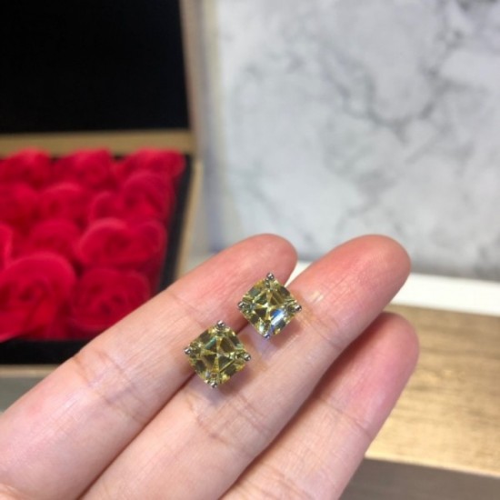 New Limited First come, first served 2022 BVLGARI Bvlgari earrings New Limited First come, first served 2022 BVLGARI Bvlgari earrings
