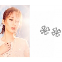 This spring / summer fashion trend 2022 BVLGARI Bvlgari earrings