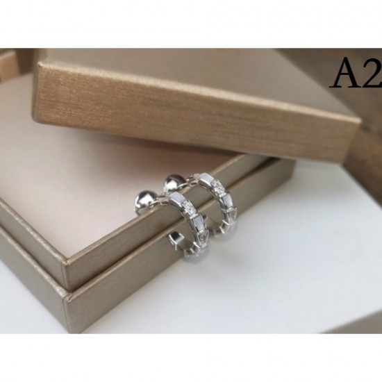 BVLGARI Bvlgari 2022AW Earrings that excite the autumn mood BVLGARI Bvlgari 2022AW Earrings that excite the autumn mood